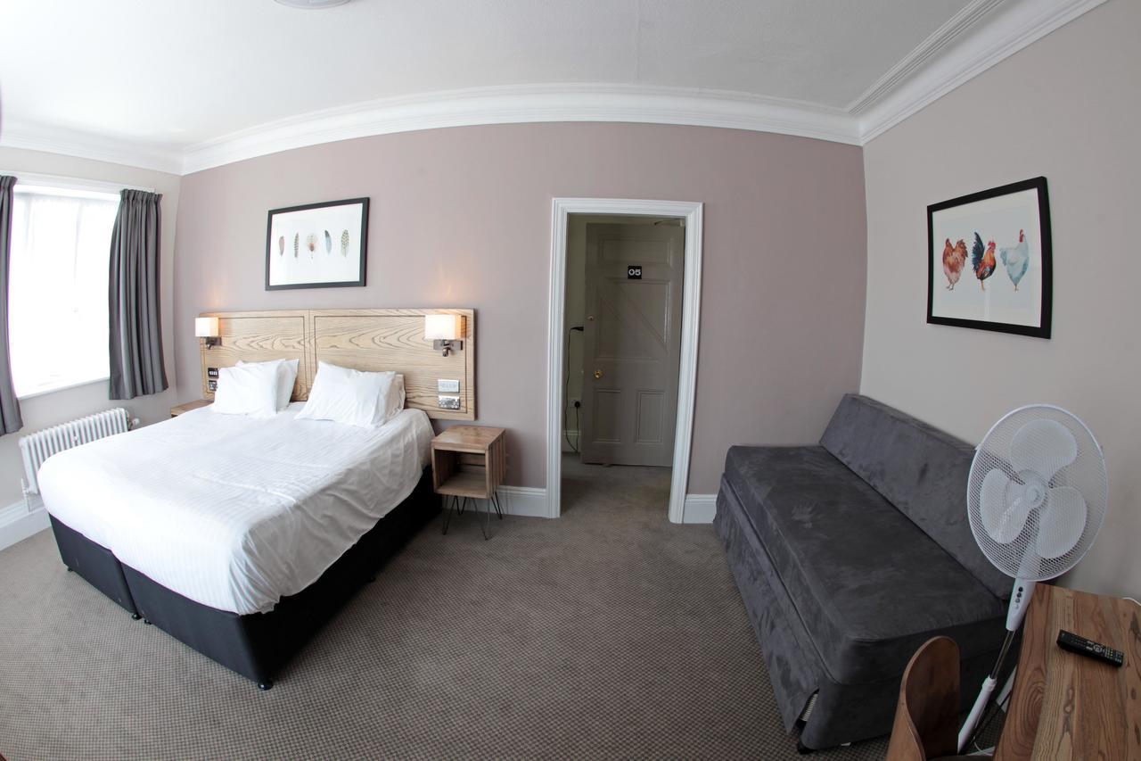 Bear Inn, Somerset By Marston'S Inns 斯特利特 外观 照片