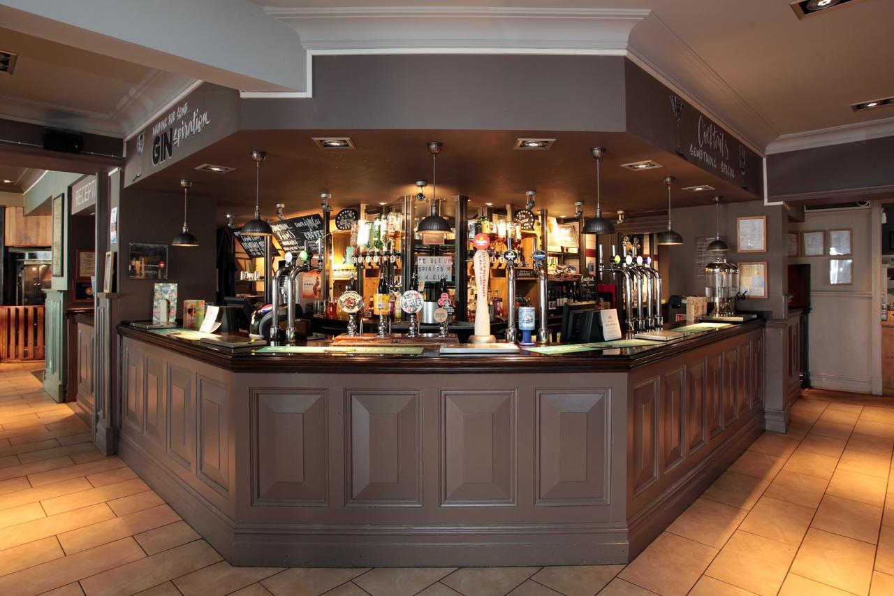 Bear Inn, Somerset By Marston'S Inns 斯特利特 外观 照片